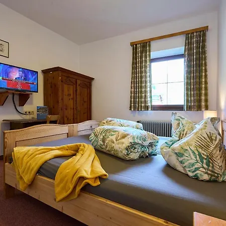 Lamm Inn *