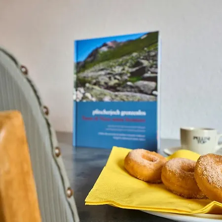 Lamm Inn *